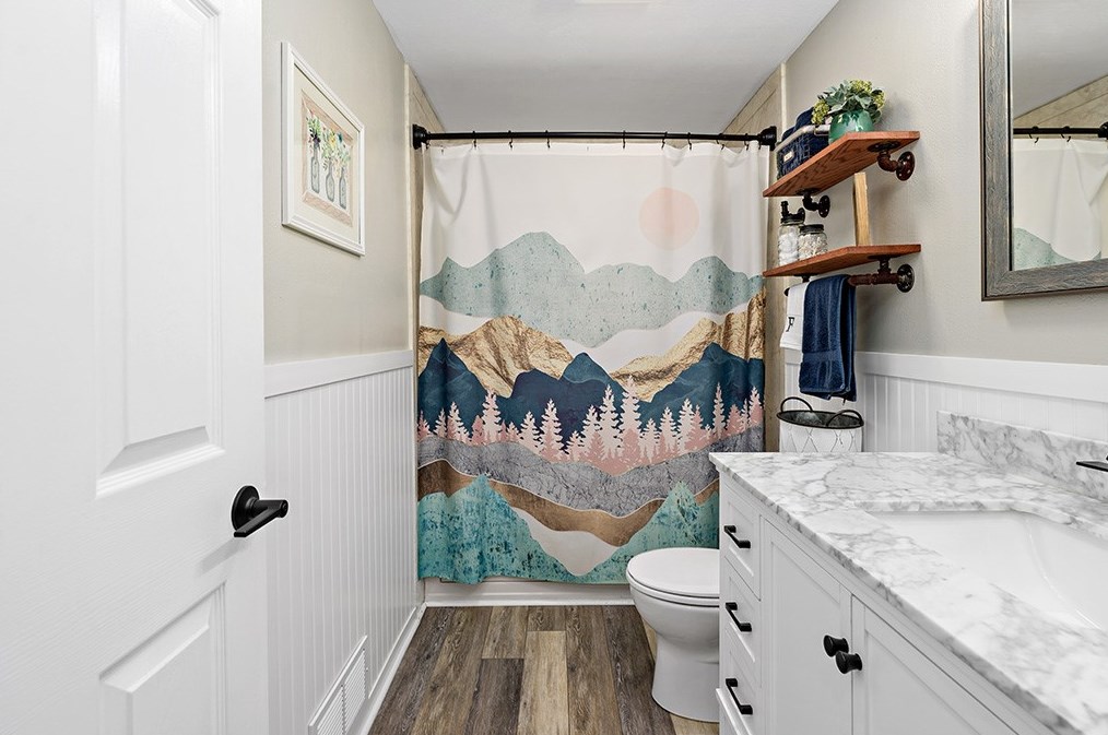 1380 Beau St, Washington PA  15301-9509 exterior