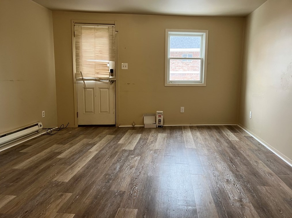 809 Harrison Ave, Jeannette, PA 15644