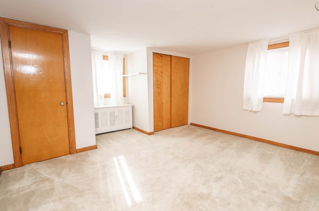 246 Oak St, Indiana PA  15701-2038 exterior