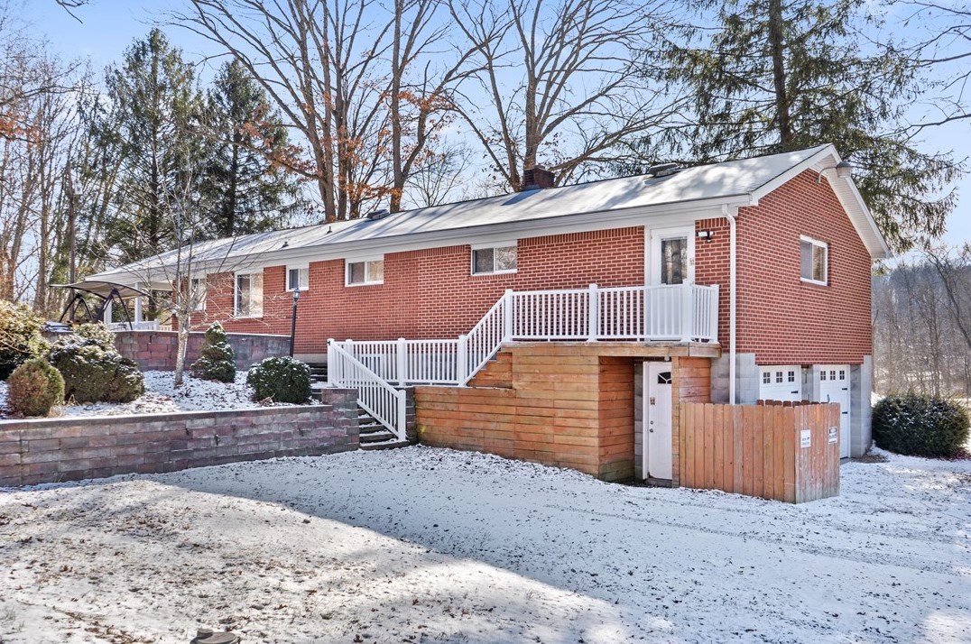 3858 Constitution Blvd, Darlington, PA 16115