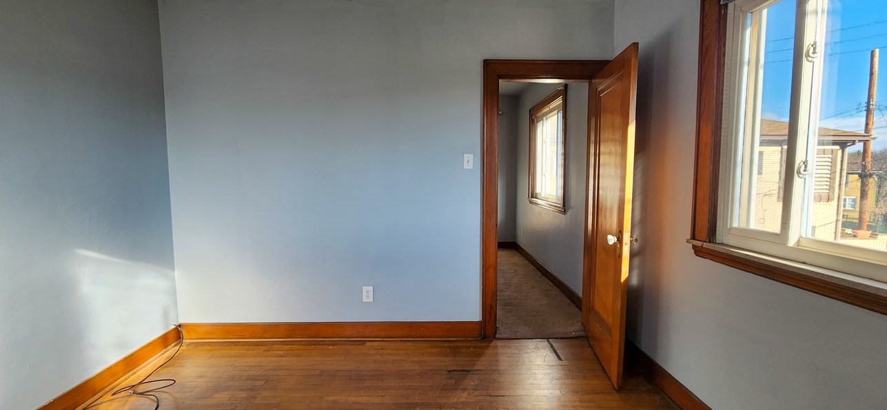 529 Collins Ave, East Pgh PA  15112-1107 exterior