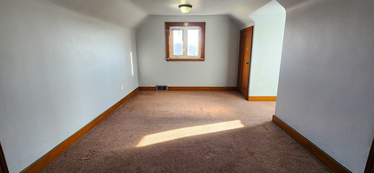 529 Collins Ave, East Pgh PA  15112-1107 exterior