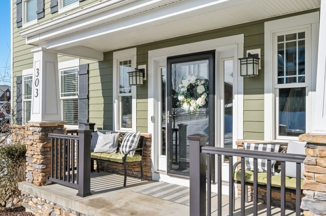 303 Pinyon Dr, Gibsonia, PA 15044