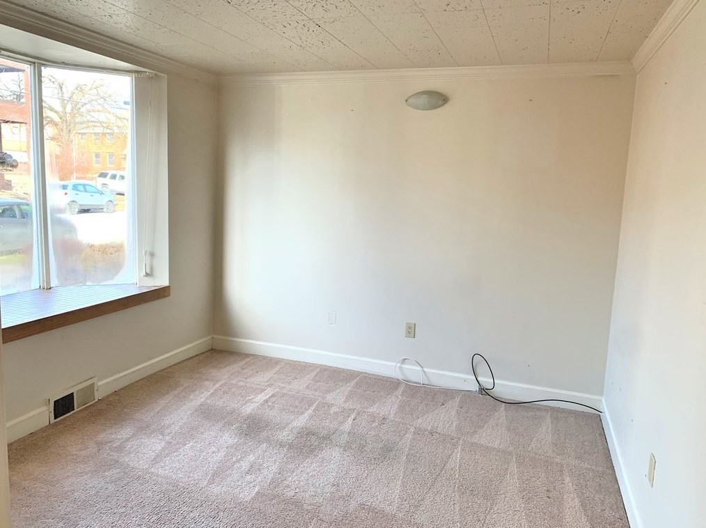 1316 6th Ave, Beaver Falls, PA 15010