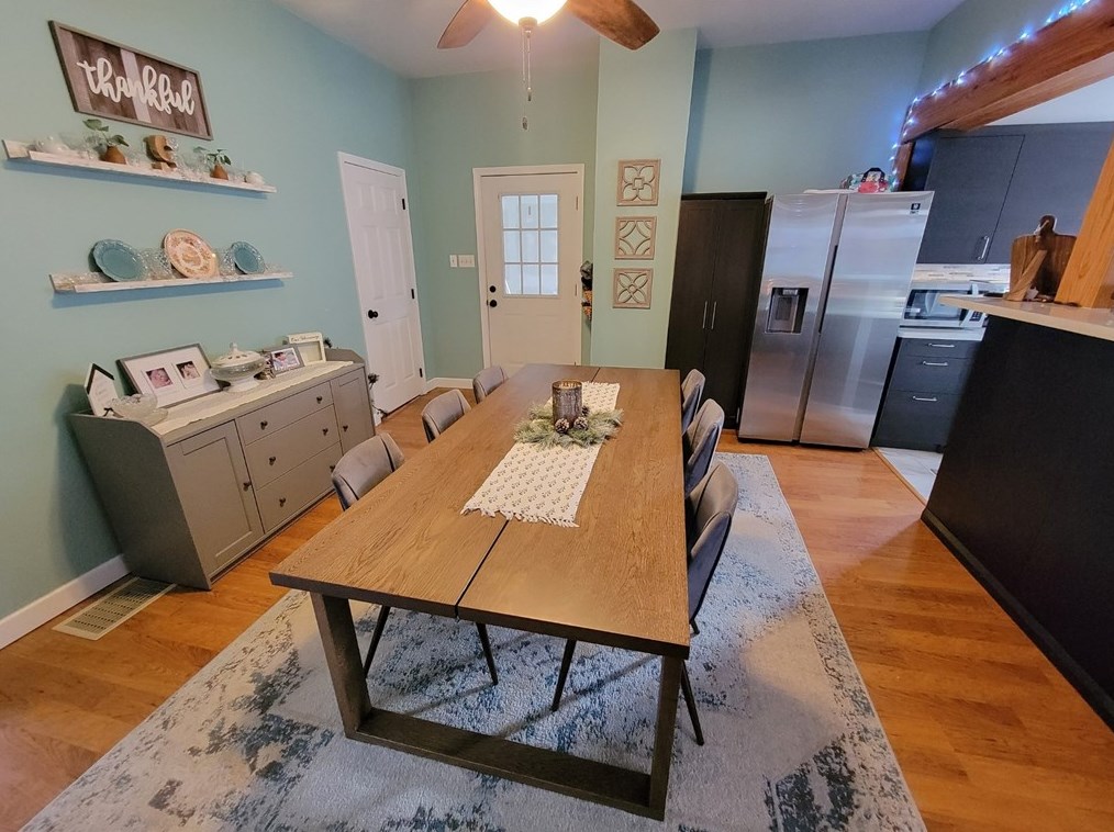 324 E Main St, Grove City, PA 16127