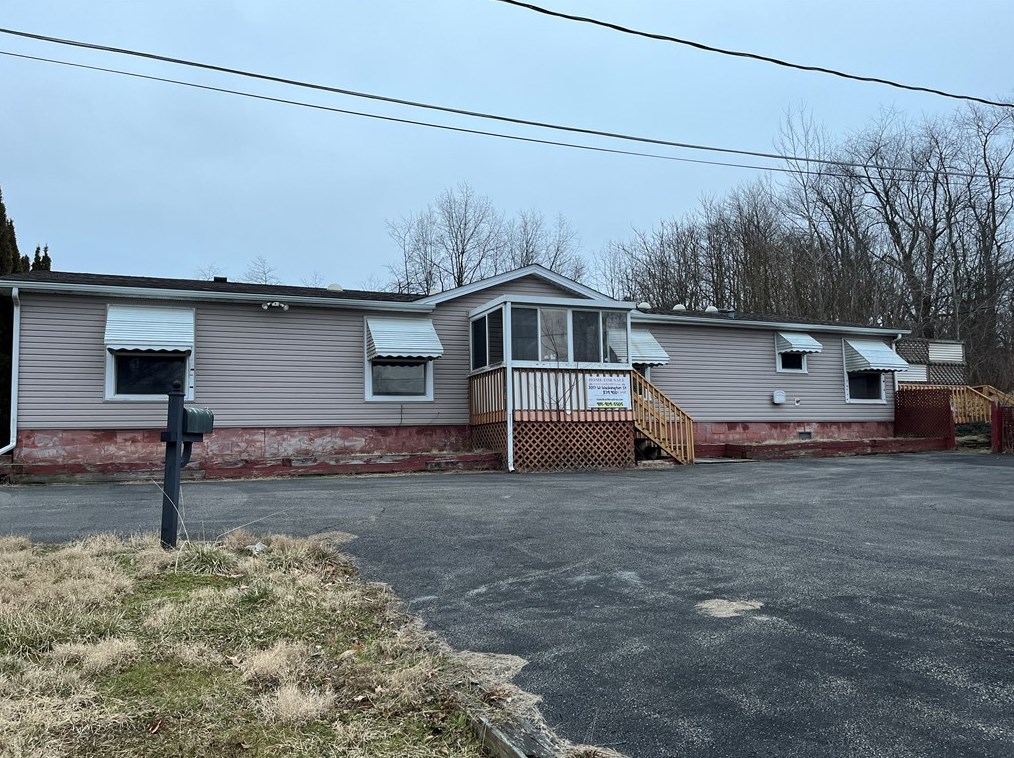 2017 W Washington St, New Castle, PA 16101