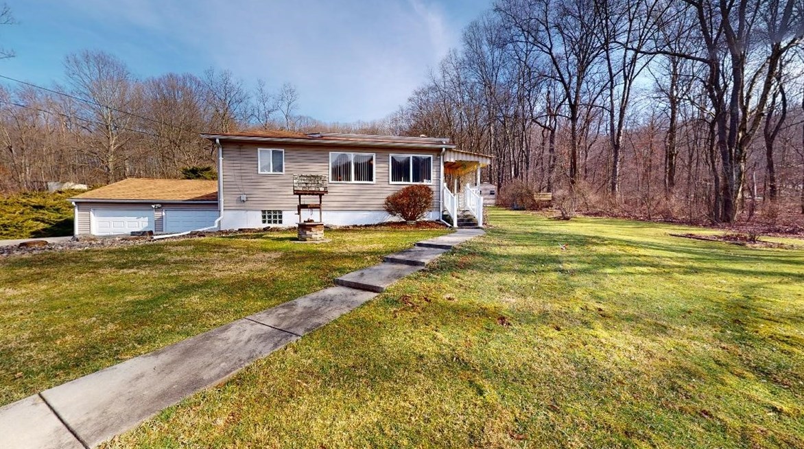 185 Yellow Creek Rd, Harmony, PA 16037