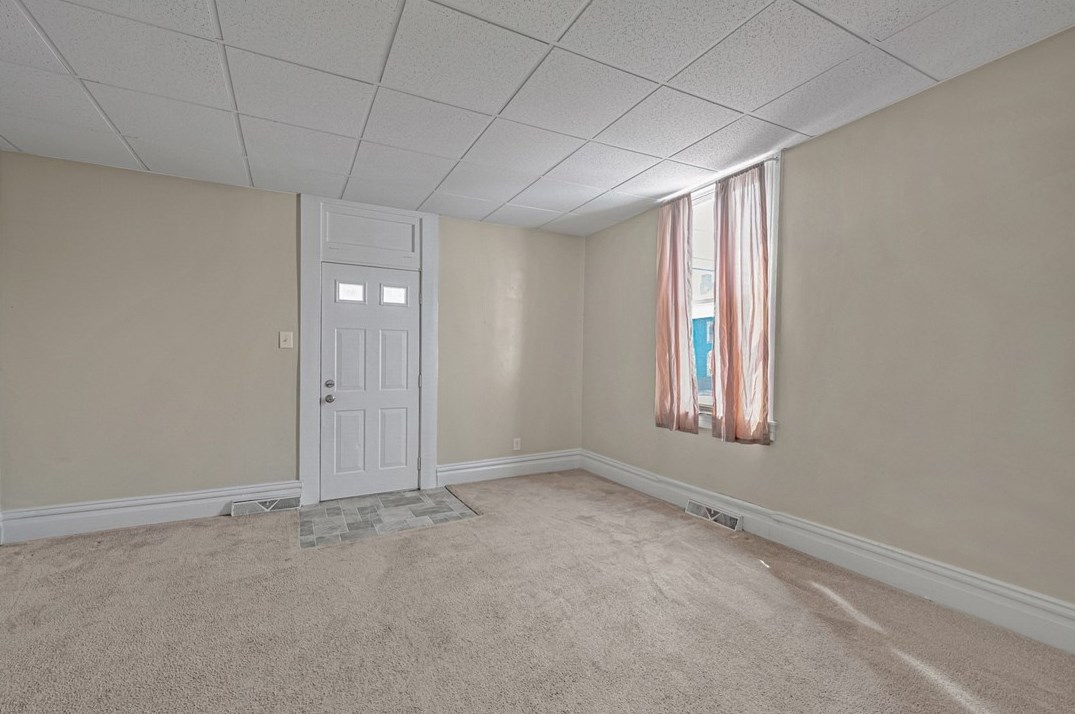 330 New Castle St, Butler PA 16001 exterior