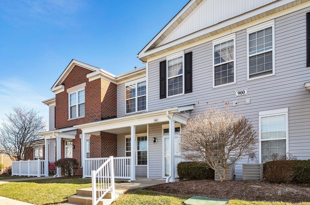 902 Sonie Dr, Sewickley, PA 15143