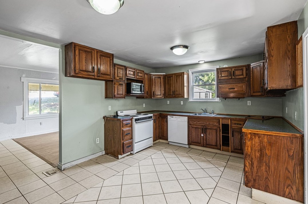 1278 Chapel Rd, Monaca PA 15061-2709 exterior