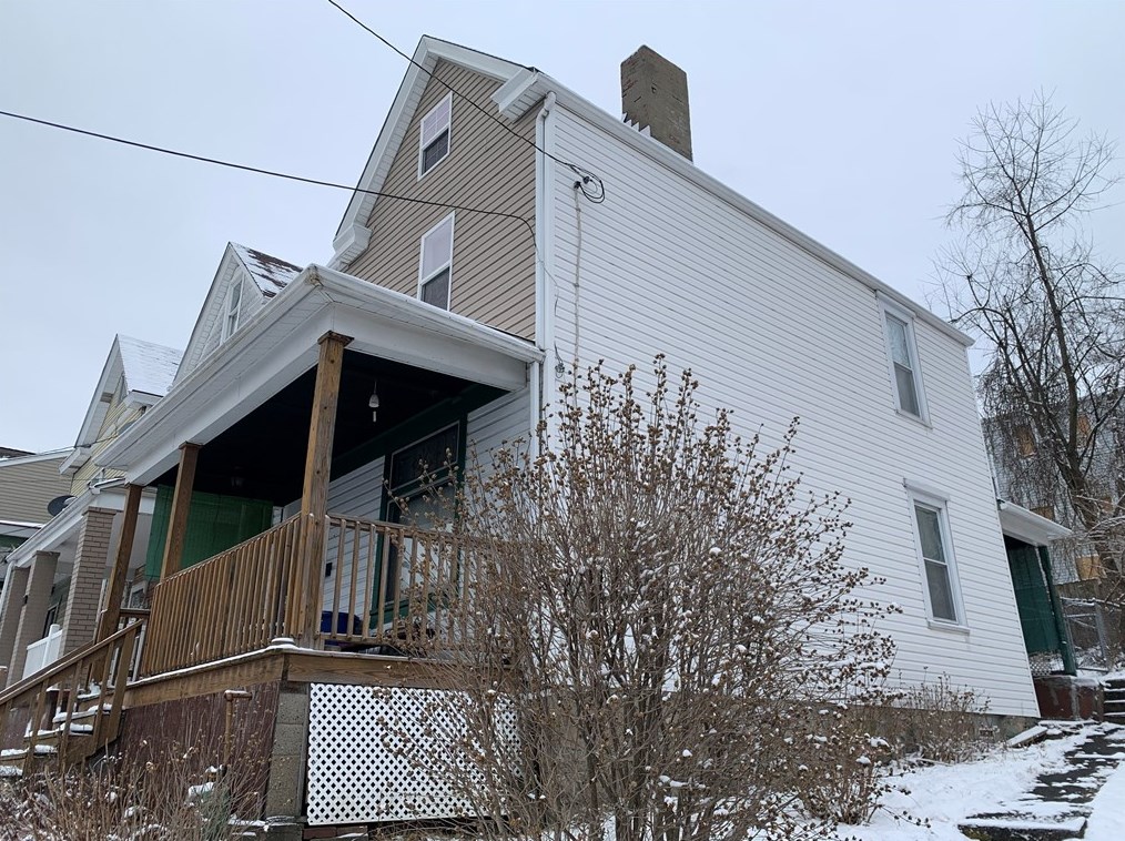 255 Southern Ave, Penn Hills, PA 15211