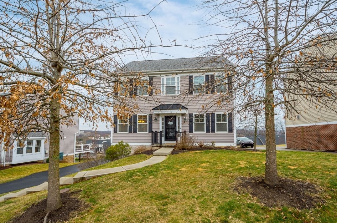 1110 Woodlawn Dr North, Canonsburg, PA 15317