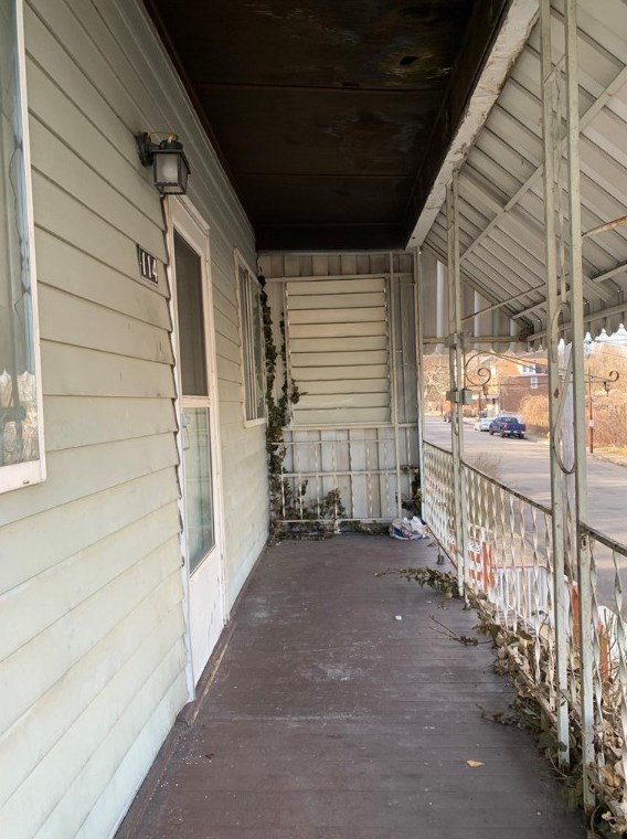 114 W 11th Ave, Whitaker, PA 15120