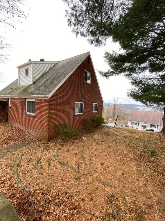 1516 Pleasantview Dr, Monroeville, PA 15146