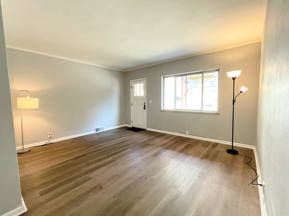 522 Washington St, Turtle Creek, PA 15145
