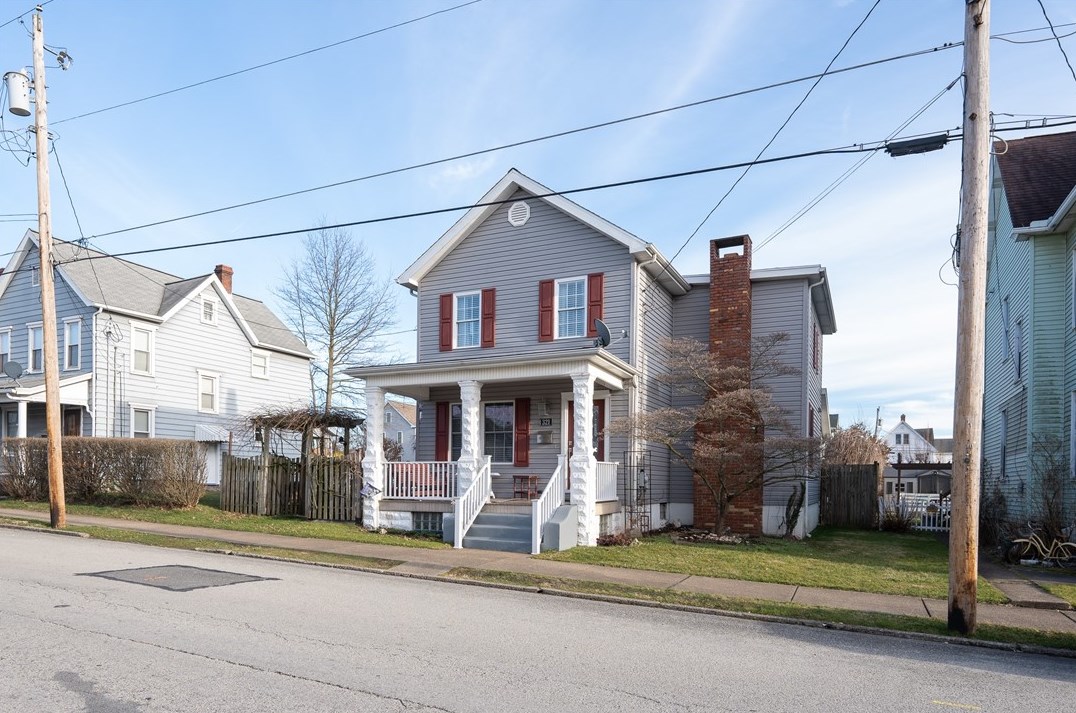 321 James St, Latrobe, PA 15650