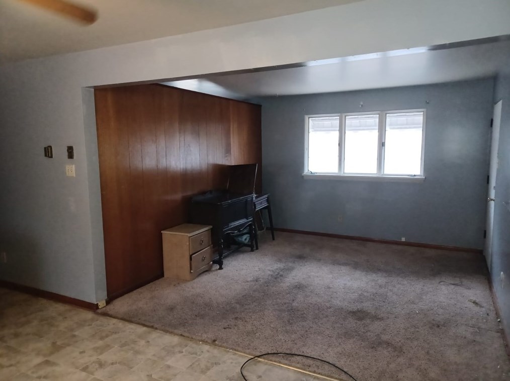 517 Strawberry Way, California, PA 15419
