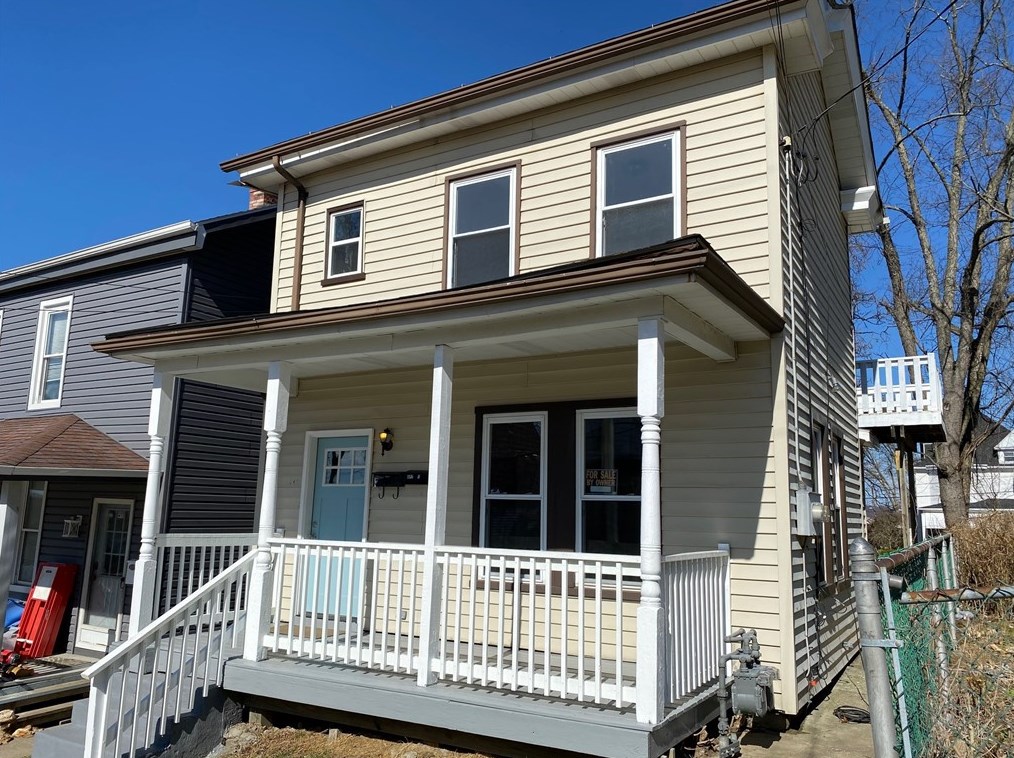 545 Spruce St, Verona, PA 15147