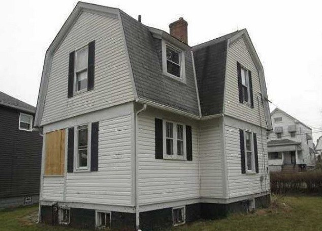 848 Ohio Ave, Monaca PA  15061-1242 exterior