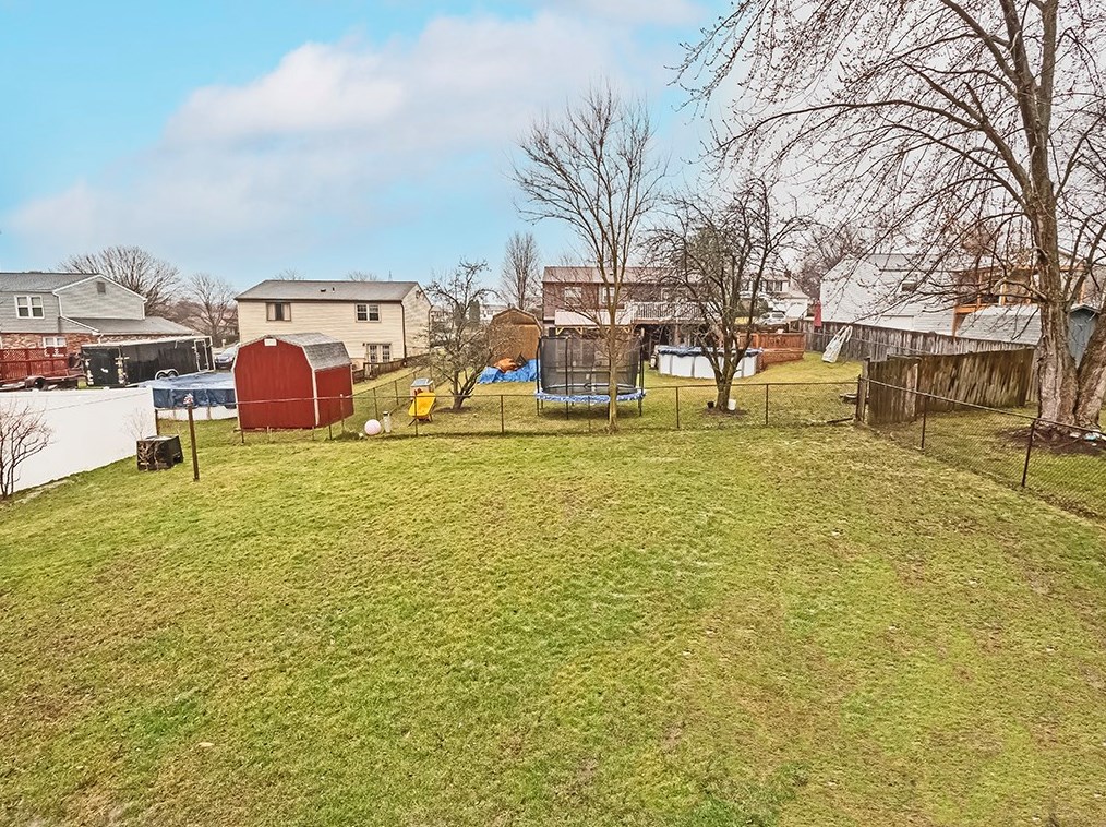 925 2nd Ave, Freedom PA  15042-2705 exterior