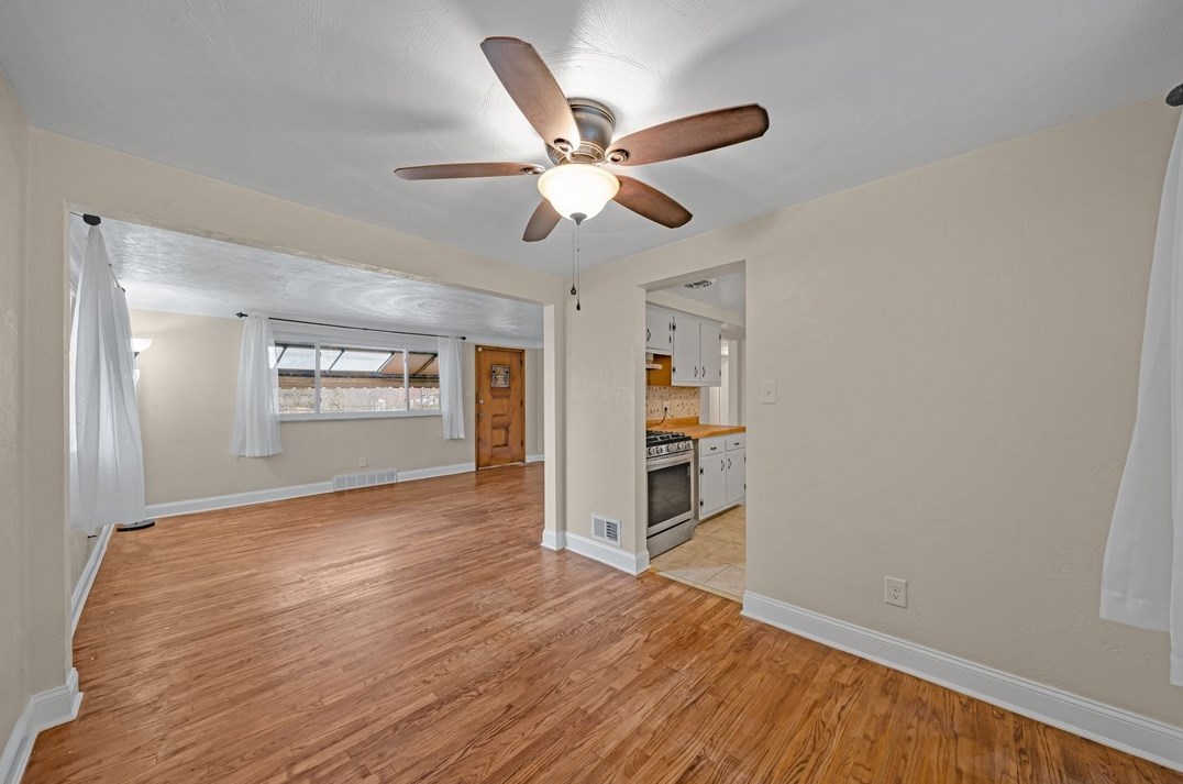 402 Old Haymaker Rd, Monroeville PA  15146-1357 exterior