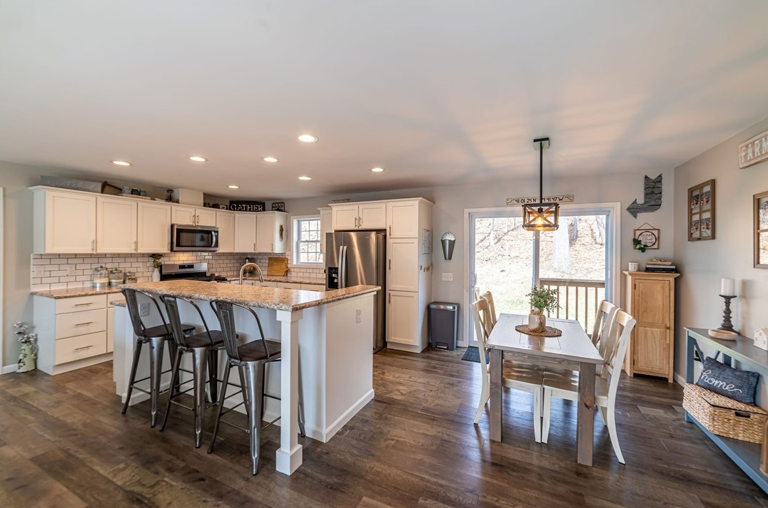 119 Sycamore Rd, Karns City, PA 16041