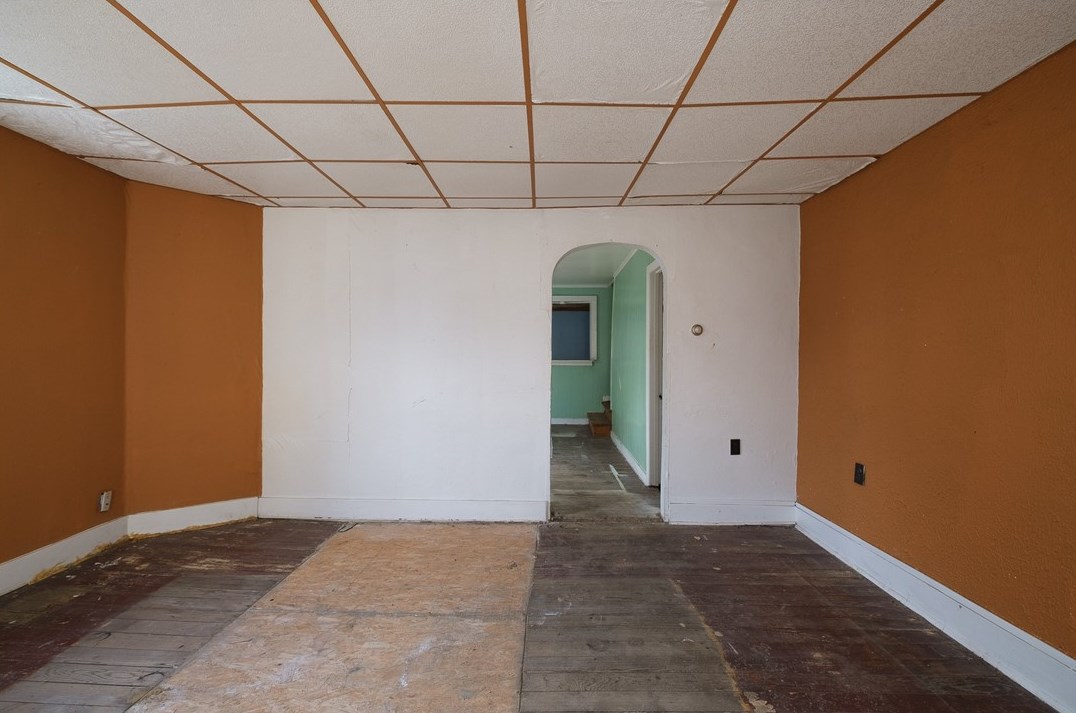 2123 Candee St, Greensburg, PA 15601