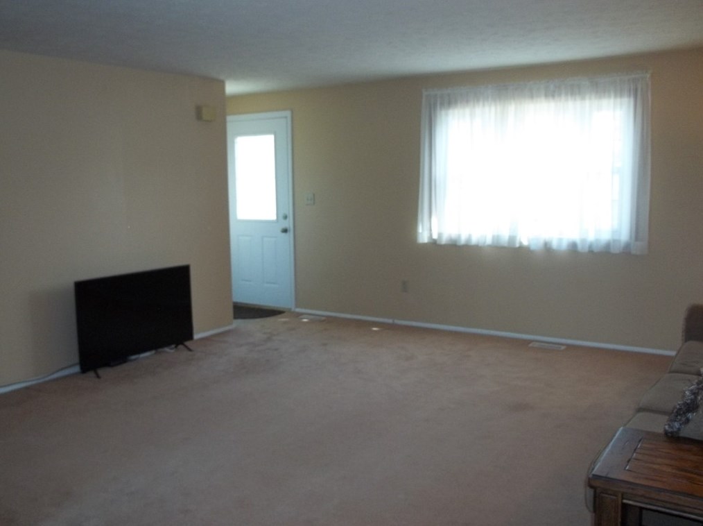 374 Partridge Run Rd, Gibsonia, PA 15044