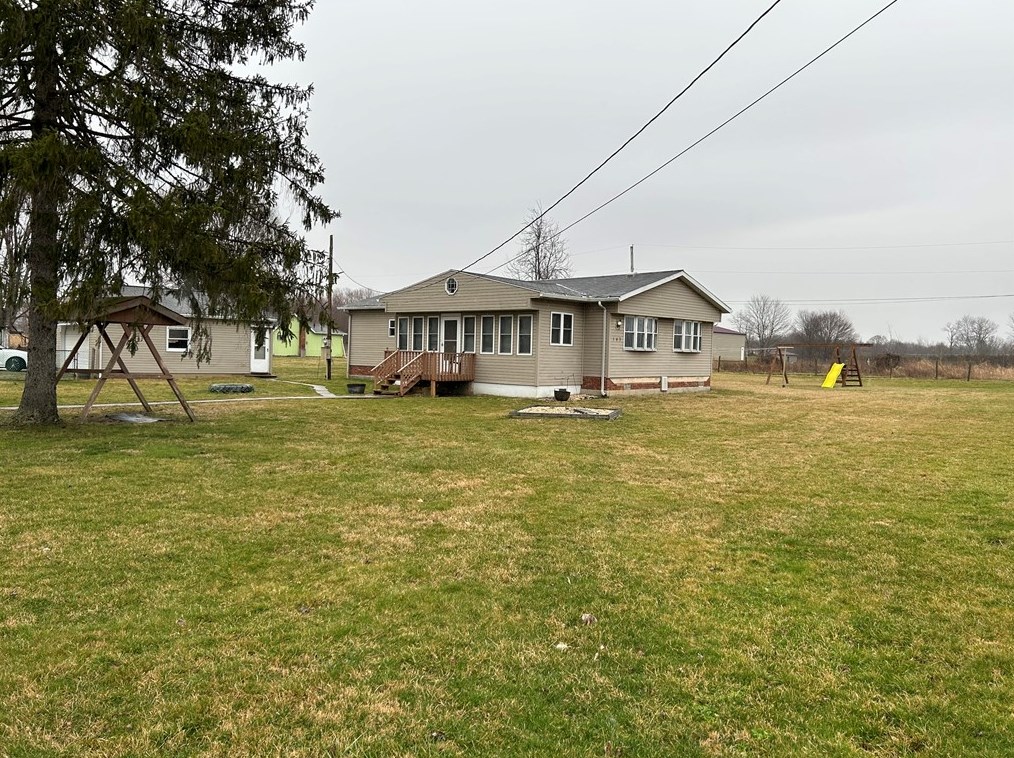 143 Kott Ln, Van Meter, PA 15479