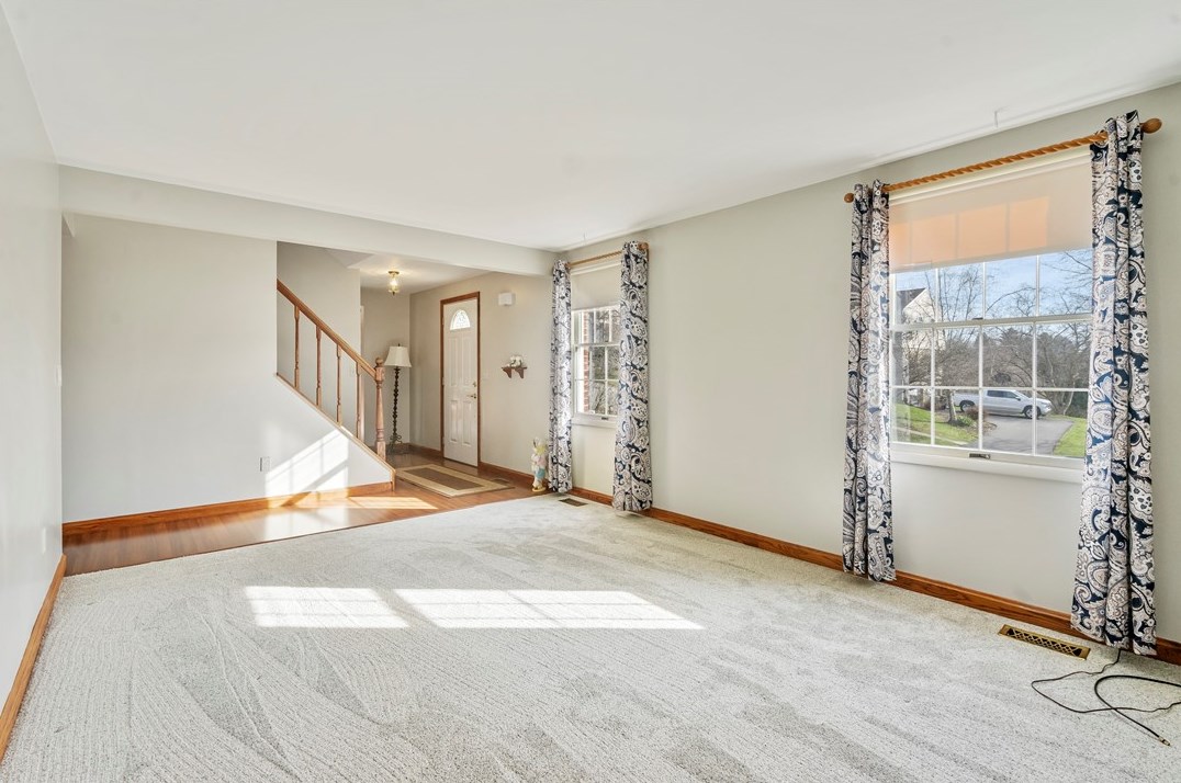 1871 Dolphin Dr, Allison Park, PA 15101-3353