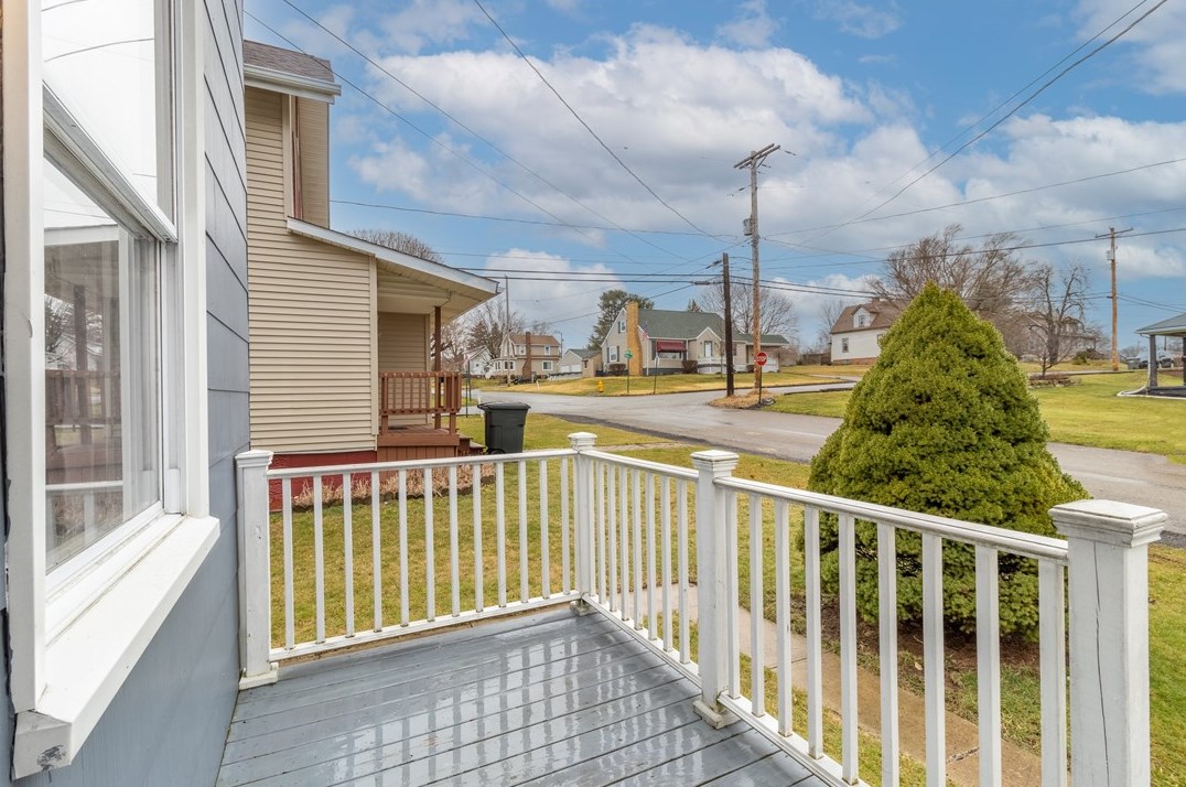 1815 14th St, Beaver Falls, PA 15010