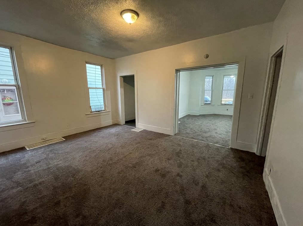 308 Montgomery Ave, New Castle, PA 16102