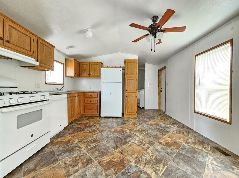 232 Baxter Ln, Butler PA  16001-8154 exterior