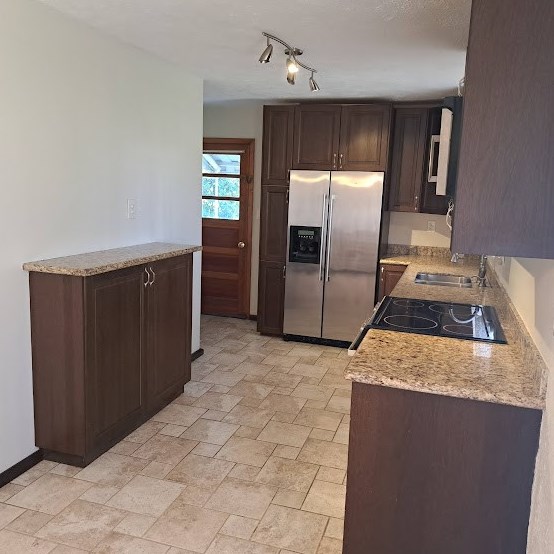 111 Shanahan Rd, Butler, PA 16001-1317