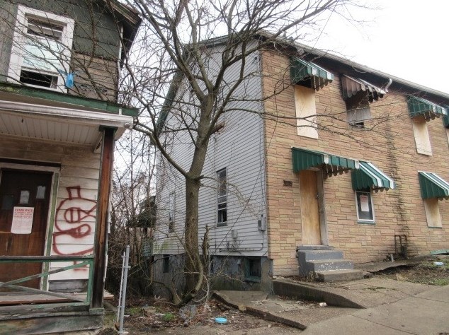 719 Ridge St, Mckeesport, PA 15132-2225