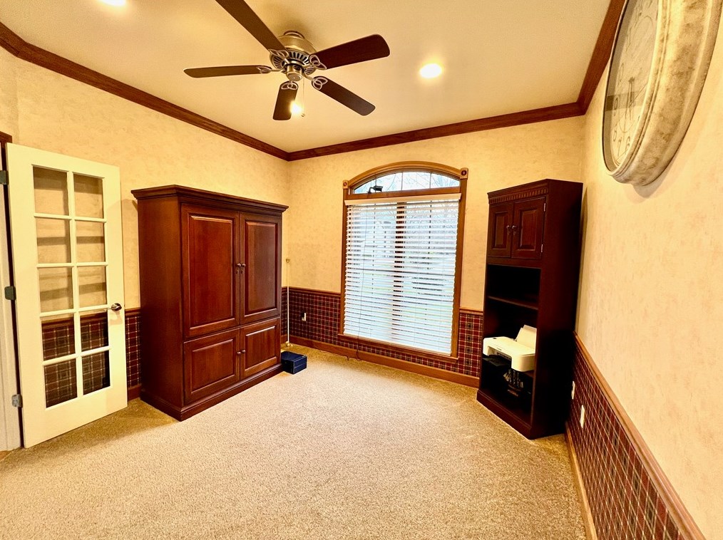 4003 Forest Glen Dr, Greensburg PA  15601-9068 exterior