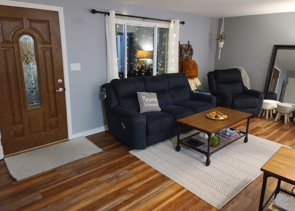 6715 Highland Ave, Finleyville, PA 15332