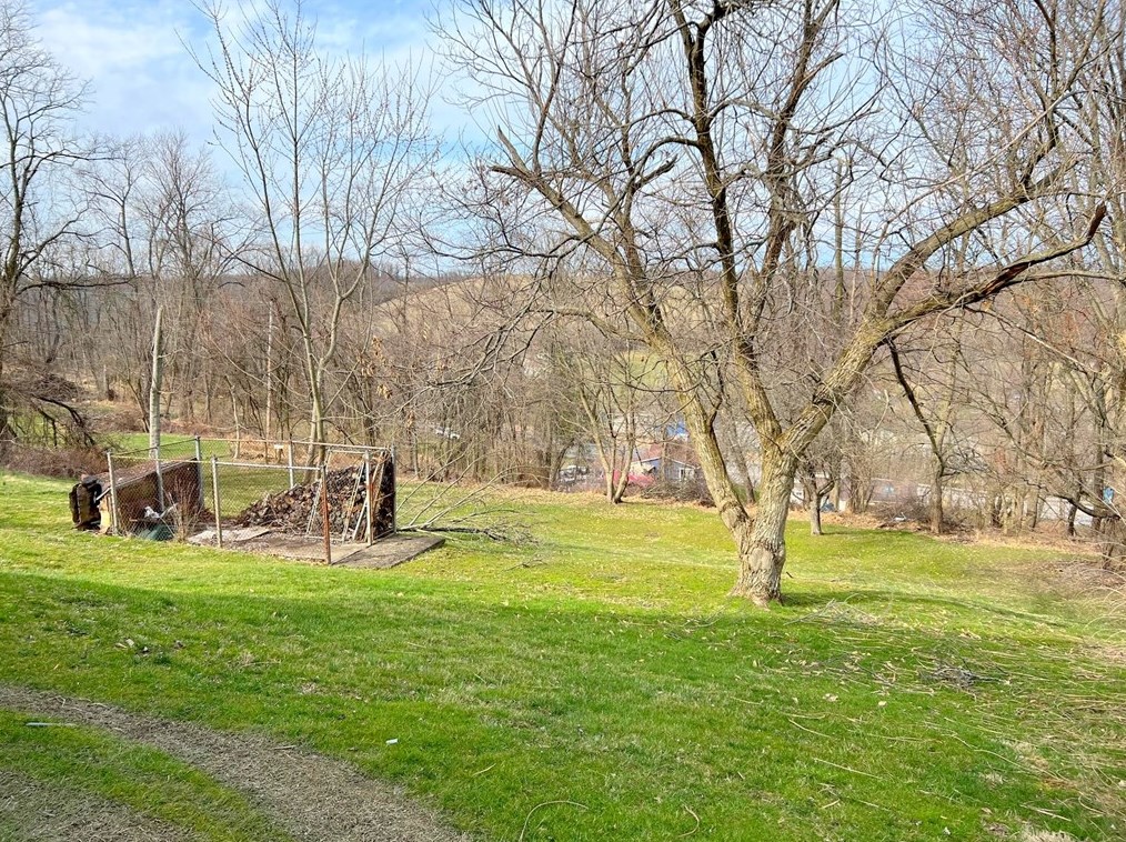791 Cleveland Rd, Washington, PA 15301-2514