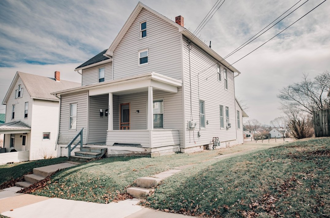 1254 Washington St, Indiana, PA 15701-2846