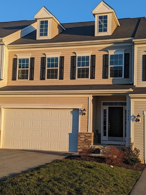 2198 Shawnee Dr South, Washington, PA 15301