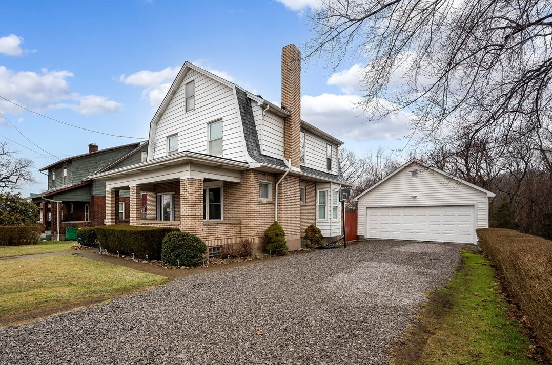 1027 Center Ave, Butler, PA 16001-3534