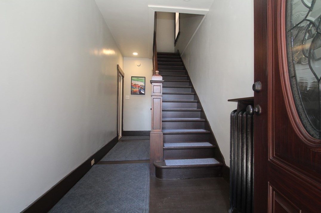 234 Pearl St #2, Pittsburgh, PA 15224