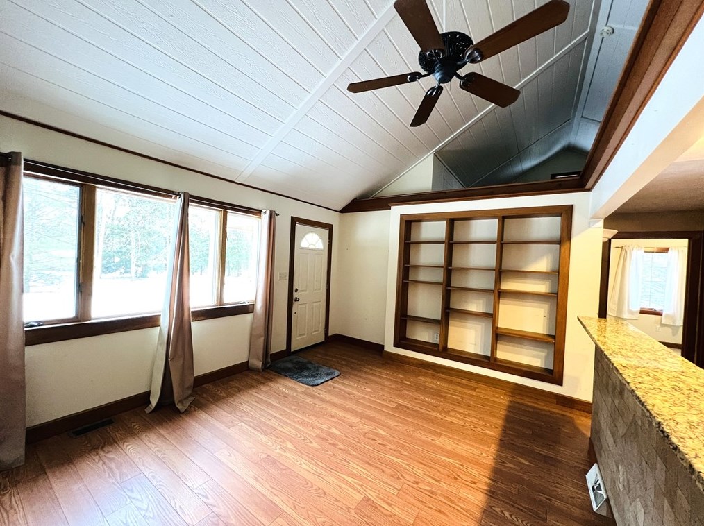 7 Forney Ln, New Castle PA  16105-1817 exterior