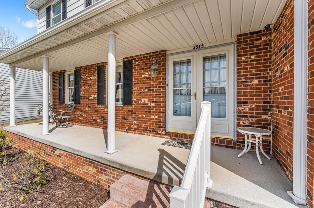 3515 Basil Dr, Hermitage, PA 16148