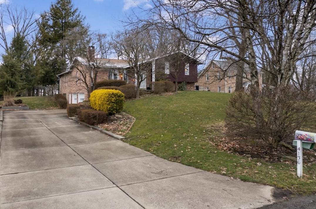 4136 Lee Manor Dr, Allison Park, PA 15101-3149