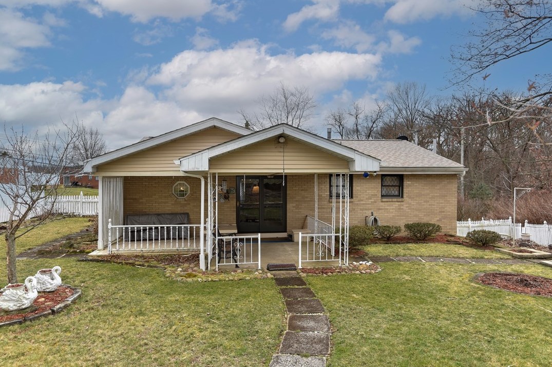 1004 Dressel Rd, Allison Park, PA 15101-4268