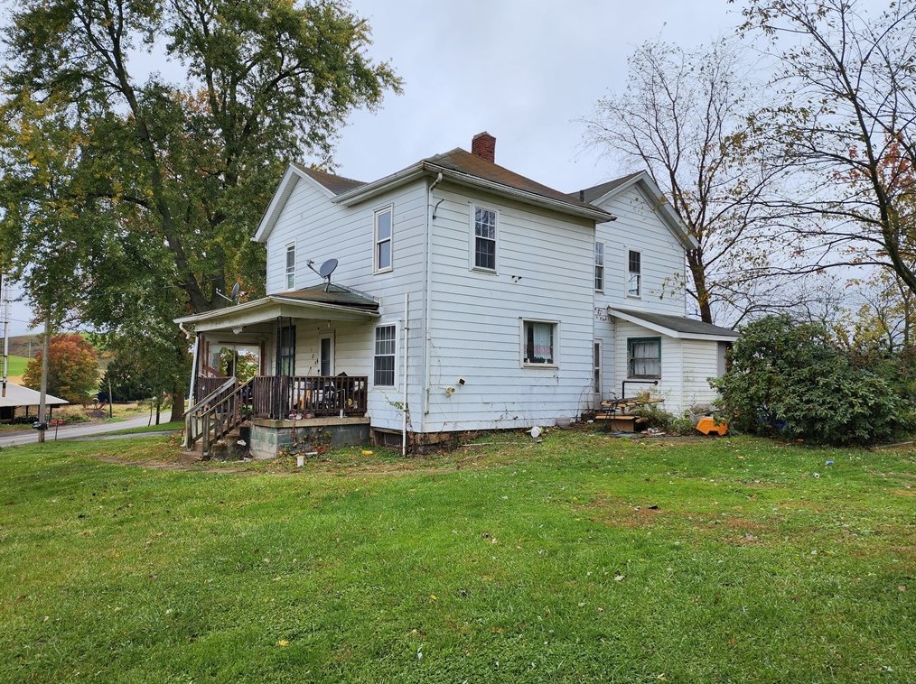 991 Simpson Rd, Indiana, PA 15701-4711
