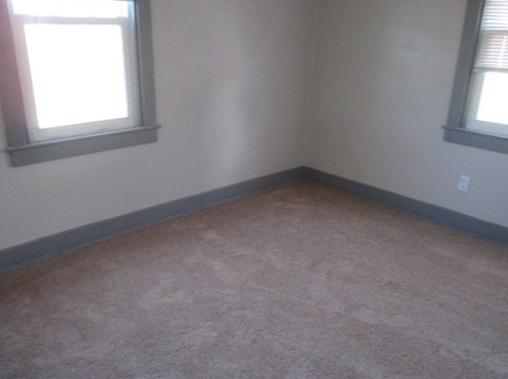 871 Park Ave, Washington PA 15301-9210 exterior