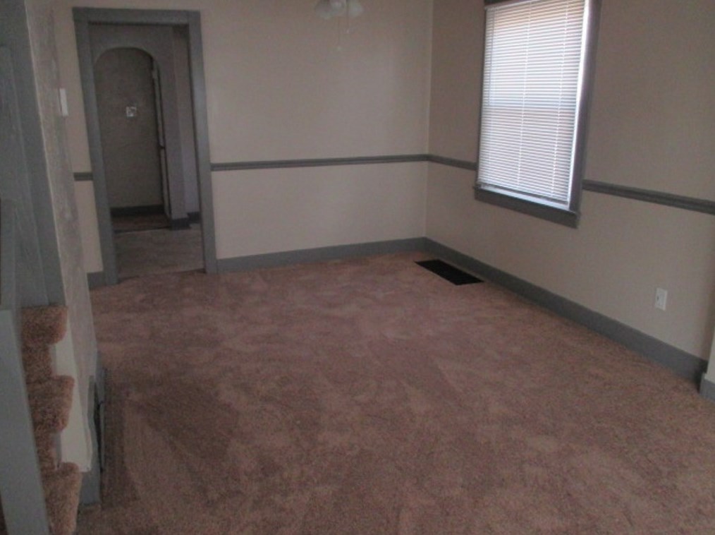 871 Park Ave, Washington, PA 15301-6251