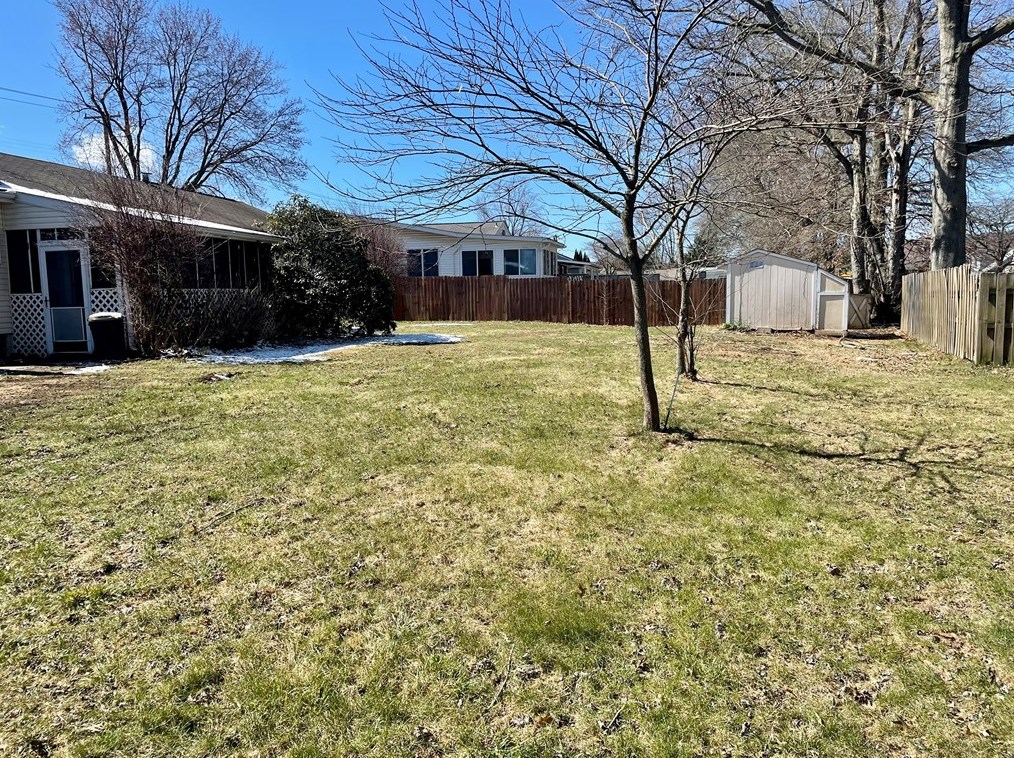 1202 Midland Beaver Rd, Industry, PA 15052-1202